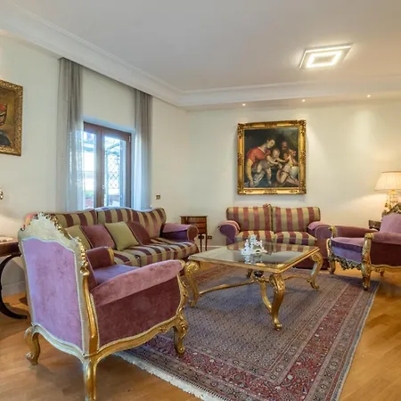 Appartement Trevi Terrace Penthouse *